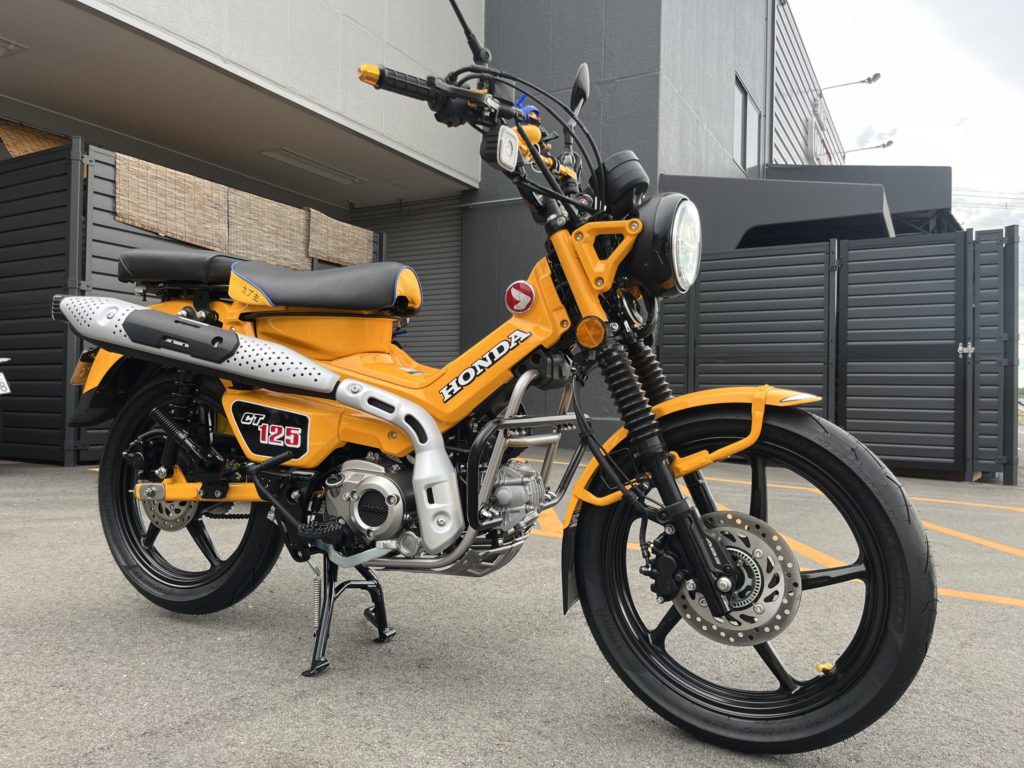 ct125ハンターカブ、キャストホイール